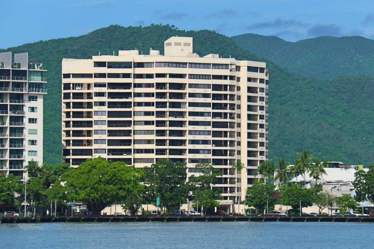 Апарт отель Cairns Aquarius Экстерьер фото